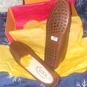 Brand new Tods leather penny loafers